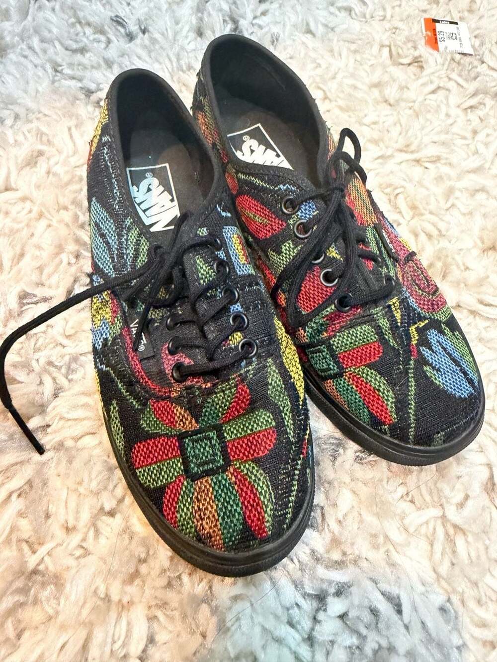 Vans Authentic Lo Pro Tapestry Floral Black Sneakers